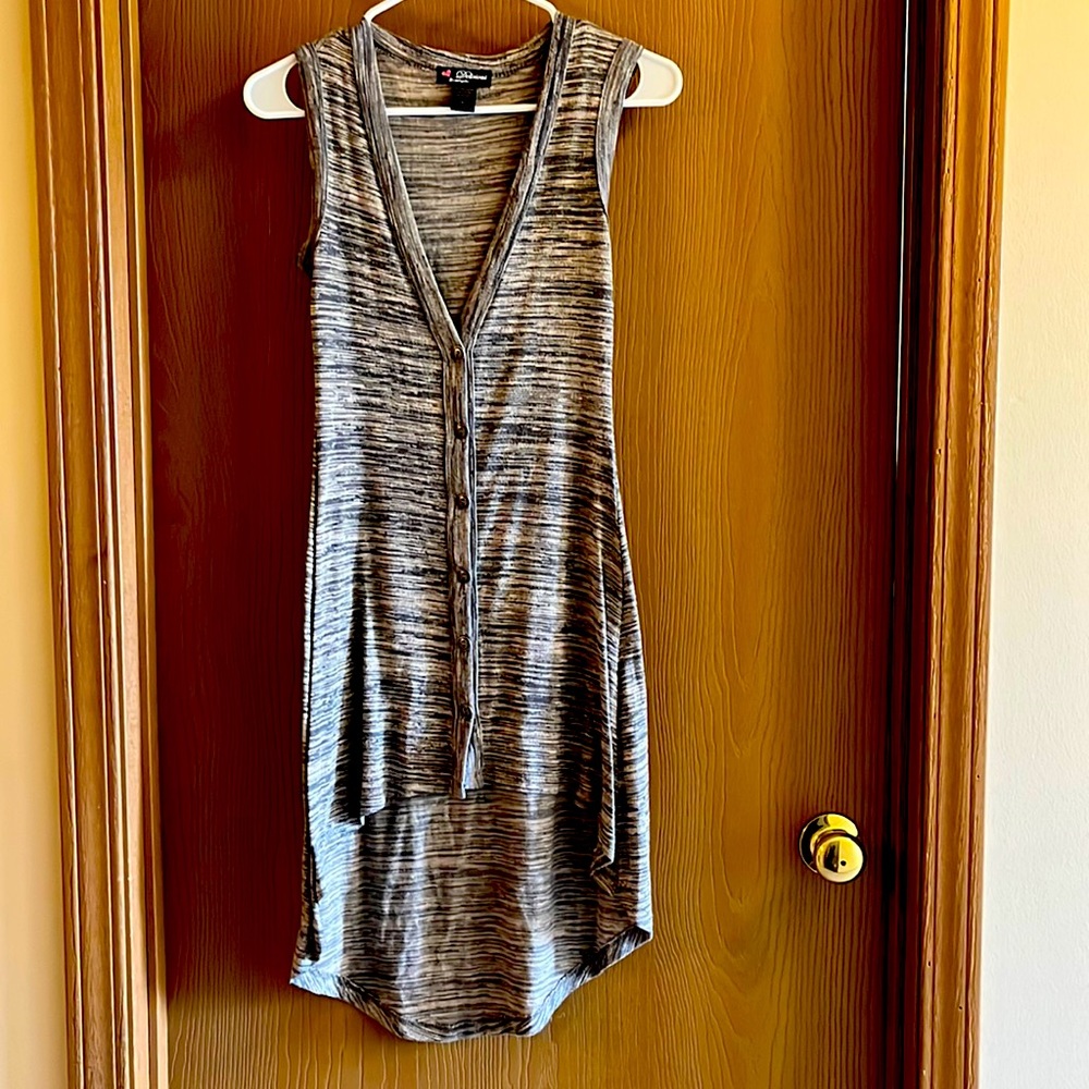 Women’s fitted cardigan